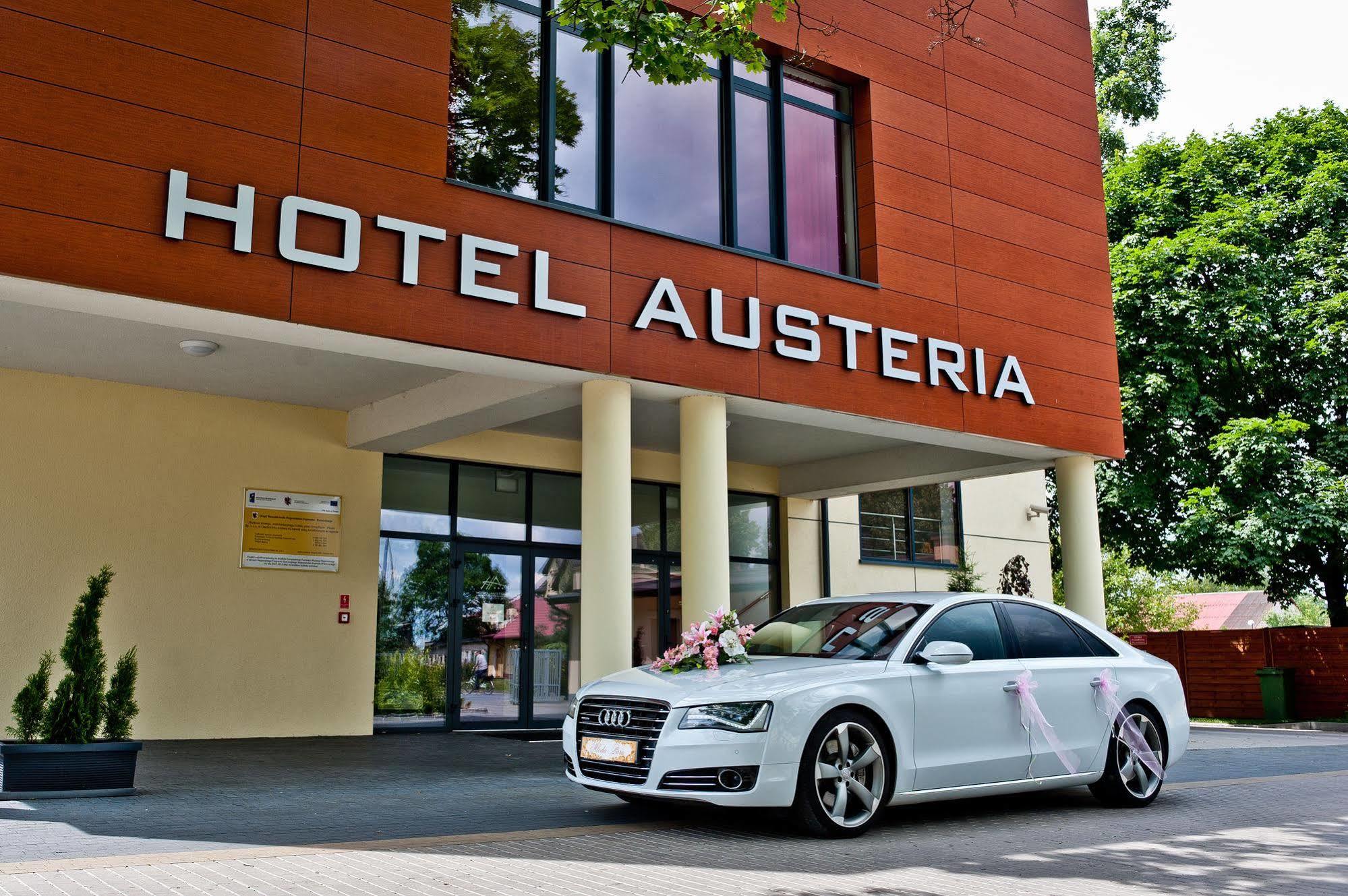 Hotel Austeria Conference & Spa チェホチネク エクステリア 写真