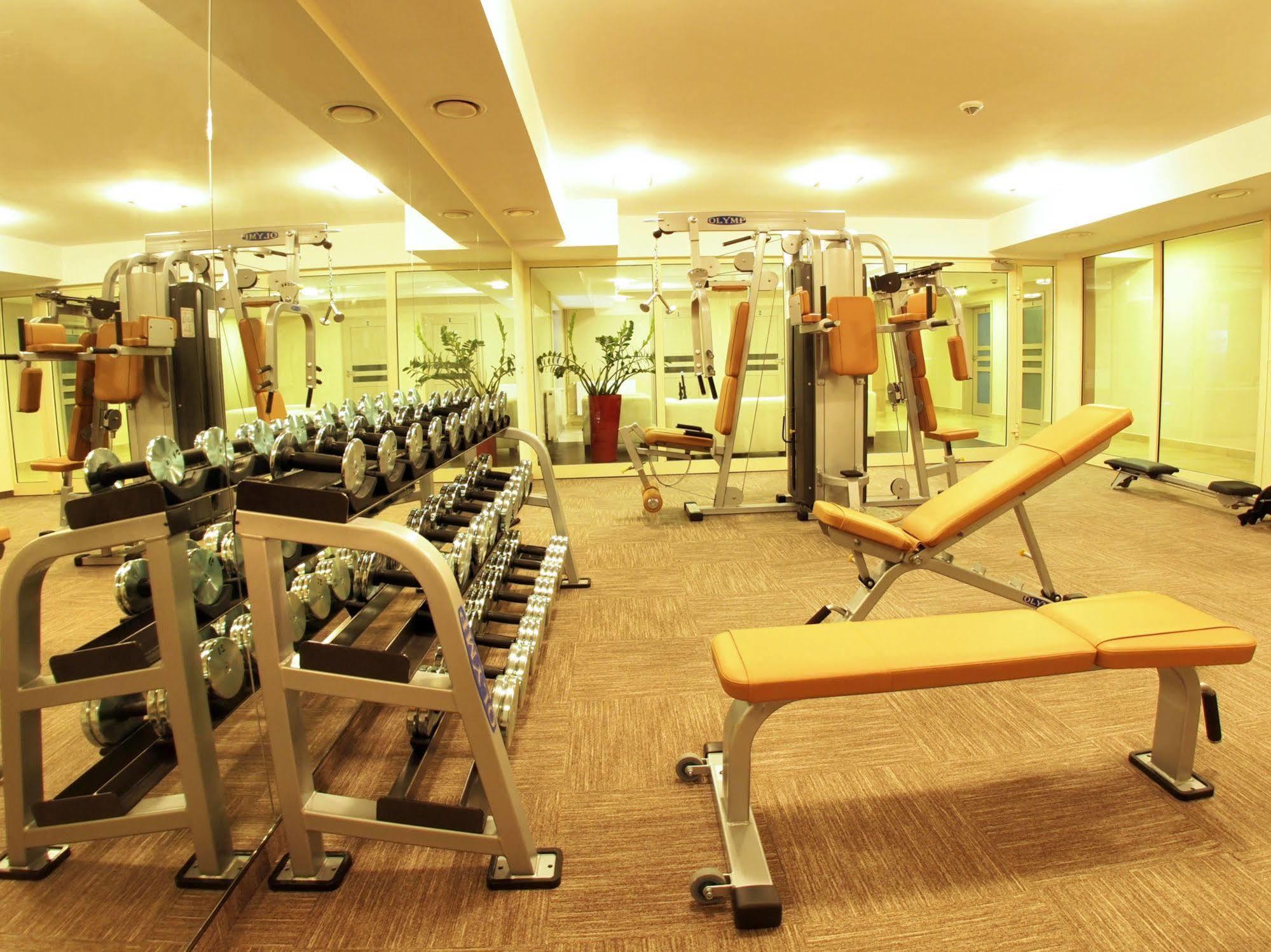 Hotel Austeria Conference & Spa チェホチネク エクステリア 写真